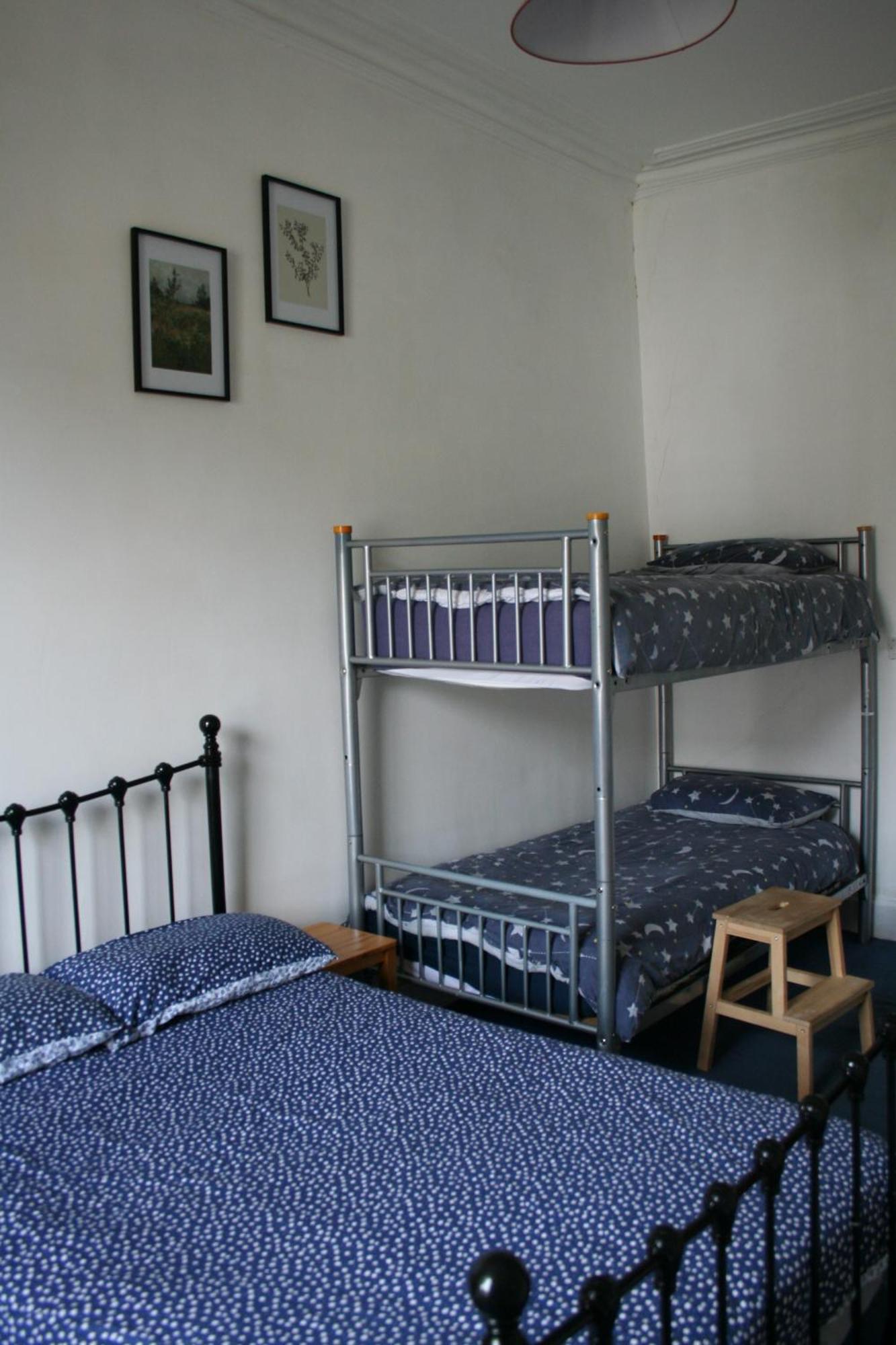 Argyle Backpackers Hostel Edinburgh Exterior photo